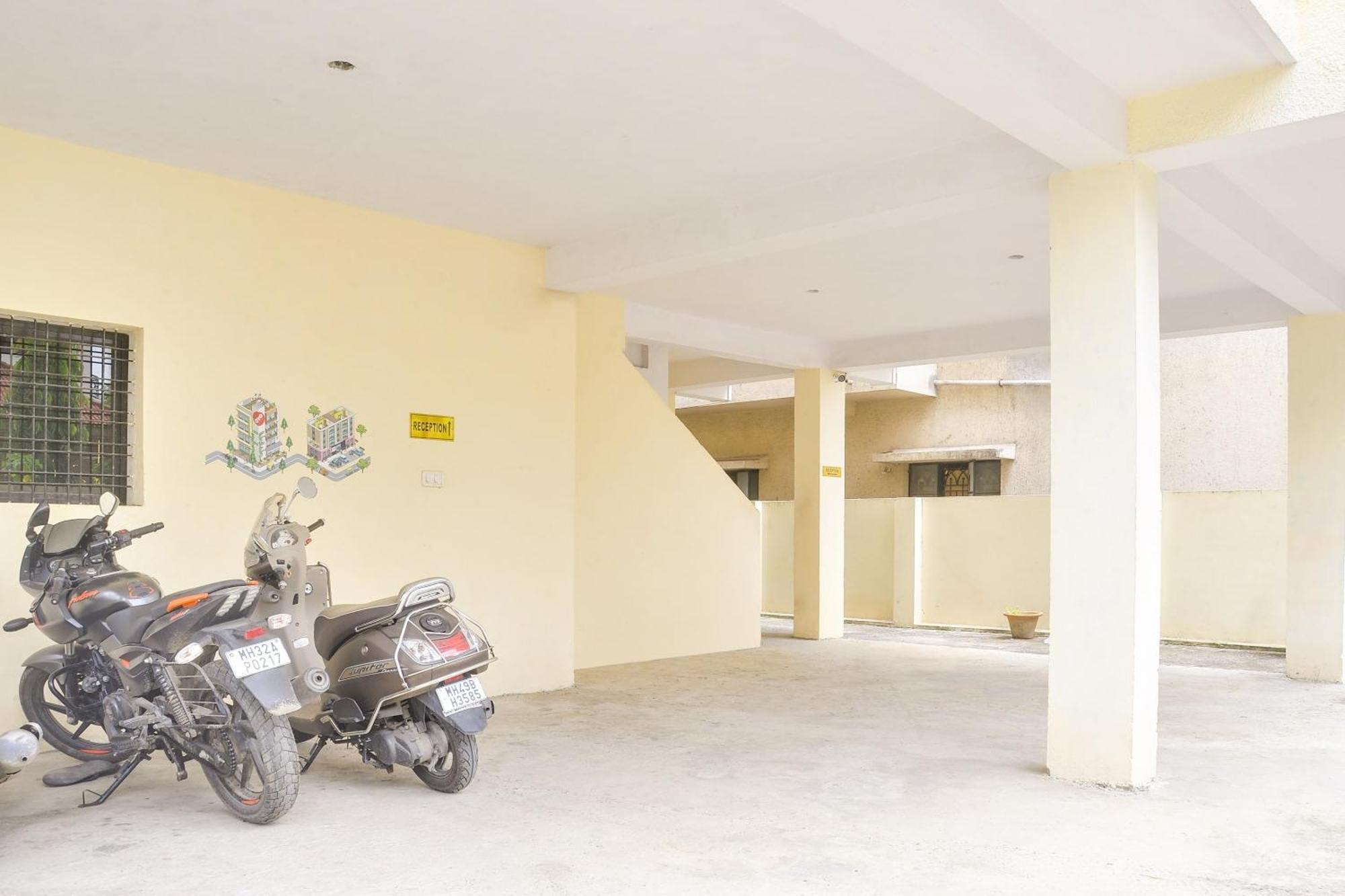 Hotel O Infinity Inn Nagpur Zewnętrze zdjęcie